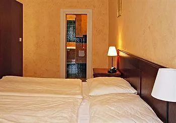 U Suteru Hotel Prague