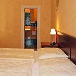 U Suteru Hotel Praga