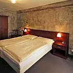 U Suteru Hotel