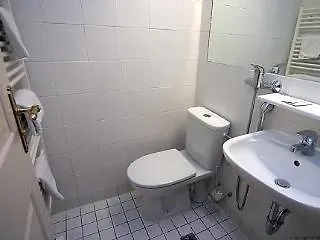 U Suteru Szálloda