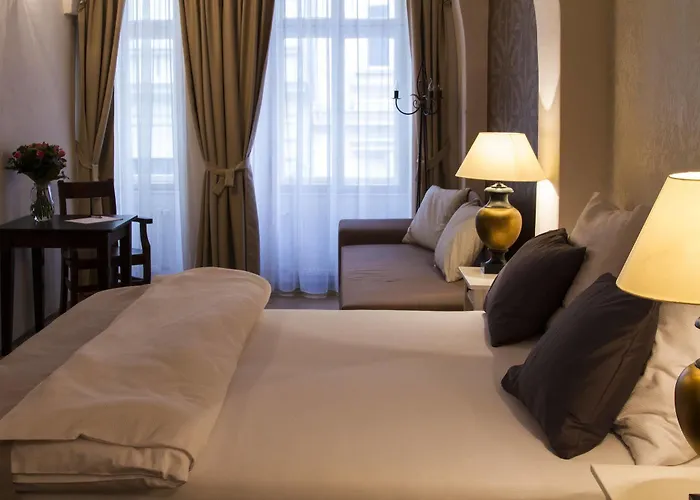 U Suteru Hotel